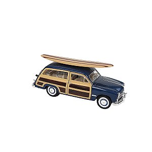Carrinho de brinquedo Ford Woody Wagon 1949