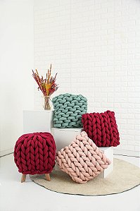 Puff Decorativo de Tricot Gigante  - Cores Limitadas