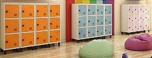 ​​​​​​​Mini Roupeiro Locker – 3 Portas Pequenas