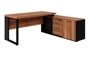 MESA DINÂMICA COM ARMÁRIO LATERAL PORTA DE CORRER E CAIXA DE TOMADAS – PÉ QUADRO