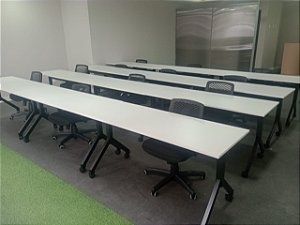 MESA Treinamento REBATÍVEL RETANGULAR MODELO "Y"