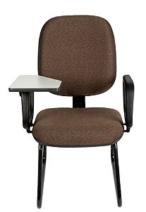 Poltrona universitária diretor, pé TRAPÉZIO, par braços fixos e prancheta com mecanismo escamoteável.