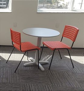 MESA BISTRÔ REDONDA COM TAMPO DE #18 [mm]