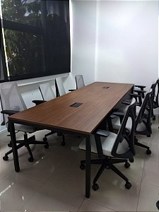 Mesa reunião Retangular Softline estrutura em aço quadro