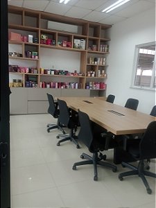 MESA DE REUNIÃO BOSS