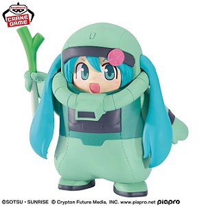 "Gundam 45º aniversário x Hatsune Miku" Figura Zaku Gurumi