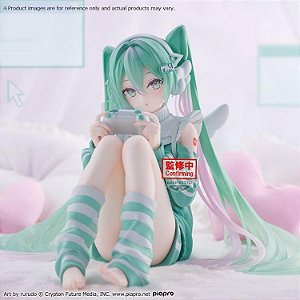 Vocaloid Holiday Memories Hatsune Miku (Game) Figure