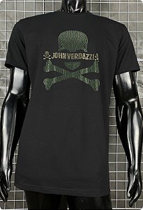 Camiseta masculina premium preta caveira verde c/ osso