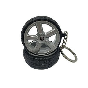 Chaveiro de Roda Miniatura Prata Gol GTi com Pneu de Borracha