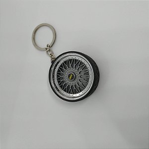Chaveiro de Roda Miniatura BBS Cromada Cinza com Pneu de Borracha