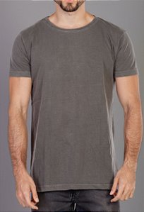 Camiseta Estonada Lisa Básica Chumbo