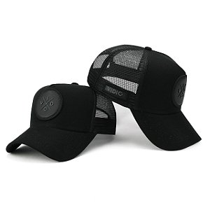 Boné Trucker Brasão Preto Vidic
