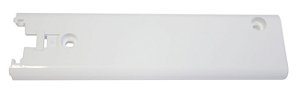 XC5587052 - TAMPA PLASTICA INFERIOR DA BASE DA LANCADEIRA PR