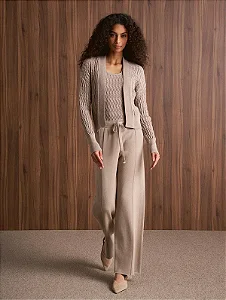 Calça reta em algodão com elástico na cintura