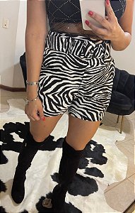 short  feminino estampa zebra com cinto moda rafa  kalimann
