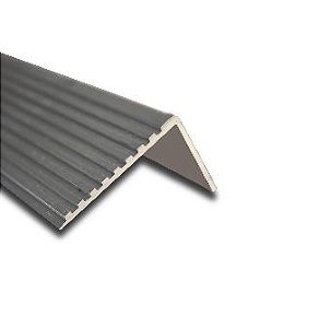 CANTONEIRA  DE ALUMINIO PARA DEGRAU DE ESCADA FRISADA  50X30 MM CHAMPANHE - HOMENEY