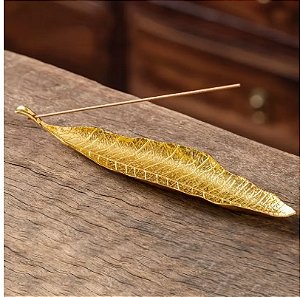 Suporte de Incenso Folha Vintage em Liga de Alumínio – Aromaterapia e Meditação