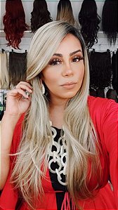 LACE AMANDA LOIRA COM MECHAS