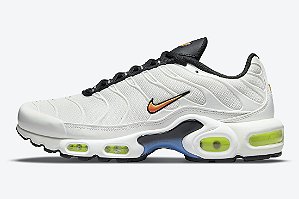Tênis Nike Feminino Air Max Plus 'Nerf' - Branco DQ4696