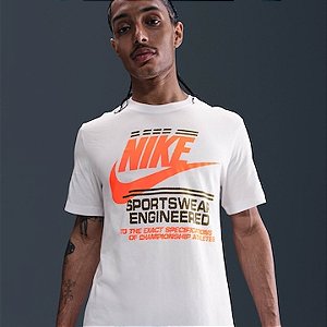 Camiseta Nike  Masculina Sportswear 6MO Futura - Branca HQ9157