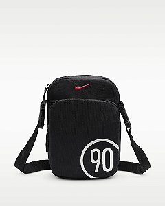 Bag Nike Masculina Heritage Total 90 - Preta 4L  IH7551010