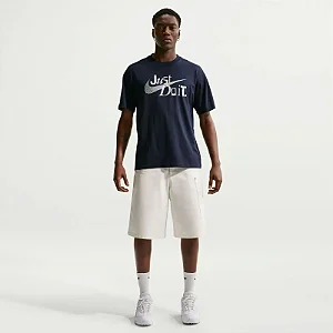 Camiseta Masculina Nike NSW-Azul Marinho IH1375