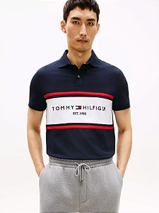 Polo Tommy Hilfiger Masculina  Logo Block - Azul Marinho / Branca  XM07644401