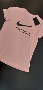Camiseta Feminina Nike Just Do It Slim Fit Rosê