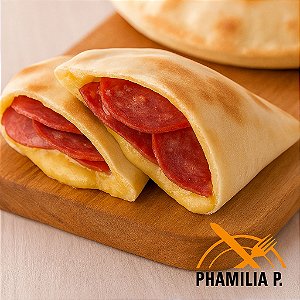 CALZONE MASSA BRANCA LINGUIÇA BLUMENAU