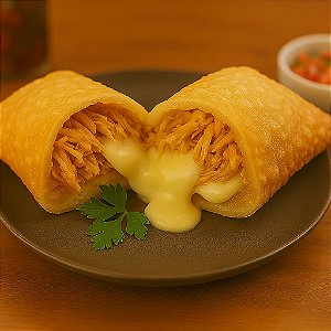 PASTEL FRITO FRANGO C/ REQUEIJÃO