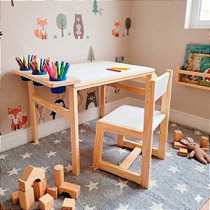 Mesa Infantil para Desenho 2 a 8 anos Madeira e MDF Bobi
