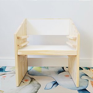 Cadeira Infantil com Ajuste de Altura