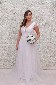 VESTIDO MIDI ALÇA LARGA PZ BRANCO EM TULE COM BUSTO BORDADO