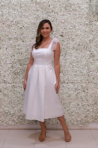 VESTIDO LADY LIKE BRANCO COM LAÇO NAS ALÇAS