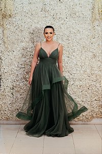 VESTIDO VERDE OLIVA EM TULE BUSTO DRAPEADO DECOTE EM V COM SAIA DETALHE CRINOL