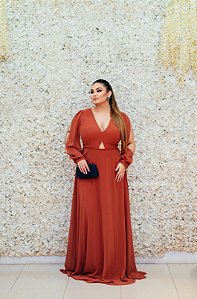 VESTIDO TERRACOTA MANGA LONGA VAZADA COM CINTO DE TRANÇA E DETALHE DE ABERTURA COM TULE