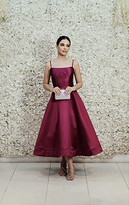 VESTIDO FUCSIA MIDI ZIBELINE COM BARRA EM CRINOL E ALÇA FINA COM CINTO FINO