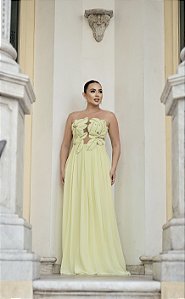 VESTIDO VERDE LIMA TOMARA QUE CAIA COM APLICAÇÃO DE FOLHAS NO BUSTO
