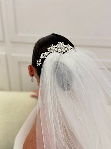 GRINALDA PENTE EM FLORES E STRASS