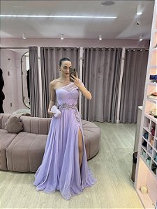 VESTIDO LAVANDA OMBRO UNICO EM TULE BUSTO DRAPEADO E DETALHE CINTURA BORDADO
