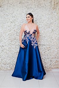 VESTIDO AZUL MARINHO PRINCESA COM BUSTO ROSÊ BORDADO