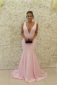 VESTIDO ROSA BEBÊ SEREIA COM DECOTE E TIRAS DUPLAS NAS COSTAS
