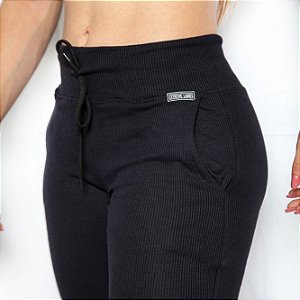Calça de Moletom Feminina Preta Weekend