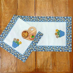 Caminho de Mesa Especial – TULIPA AZUL, 1.10 X 40CM.