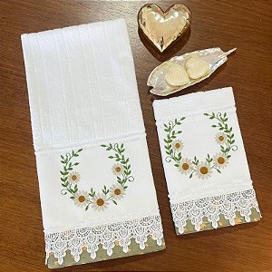 JOGO E LAVABO BORDADO - ARCO FLORIDO.