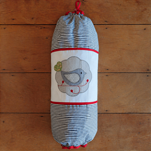 PUXA SACO - BIRD CINZA, 49cm x 49cm.