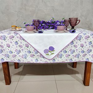 Toalha de Mesa Para 8 Cadeiras – Hortensia, 2,50m x 1,40cm.