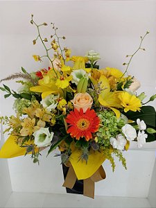 Arranjo Mix Flores Amarelo