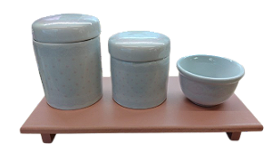 KIT HIGIENE 3 PC BRANCO COM DESENHO DE RENDAS-EN