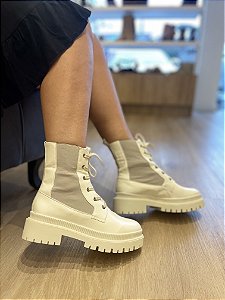 Coturno Com Elástico Off White Ariel